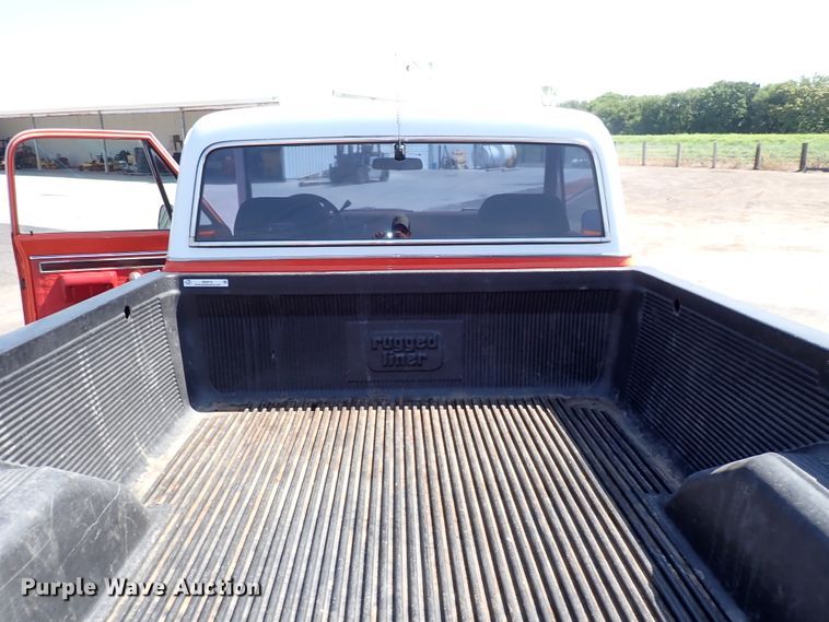 image for item IB9019 1970 GMC 1500  pickup truck