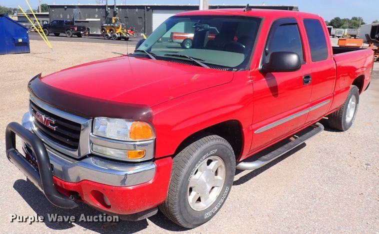 image for item IB9021 2006 GMC Sierra 1500  Ext. Cab pickup truck
