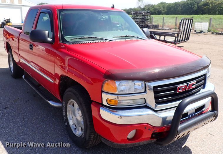 image for item IB9021 2006 GMC Sierra 1500  Ext. Cab pickup truck
