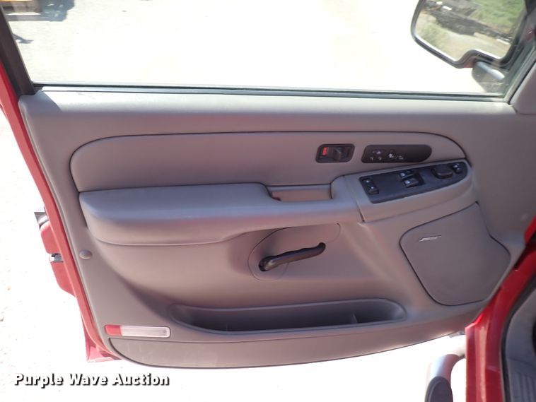 image for item IB9021 2006 GMC Sierra 1500  Ext. Cab pickup truck