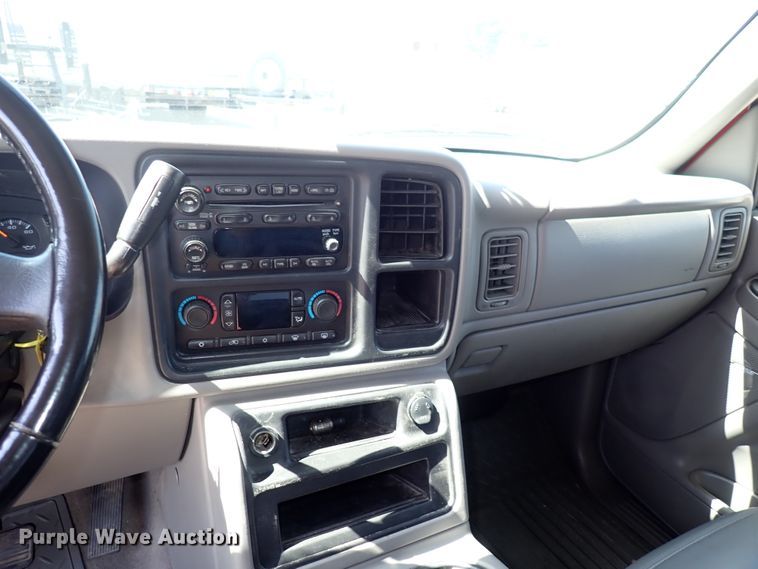 image for item IB9021 2006 GMC Sierra 1500  Ext. Cab pickup truck