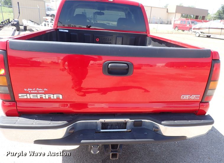 image for item IB9021 2006 GMC Sierra 1500  Ext. Cab pickup truck