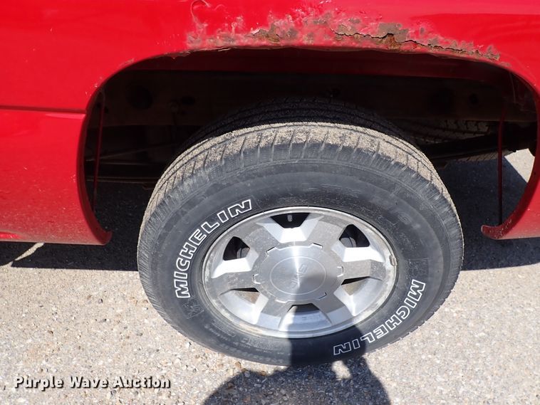 image for item IB9021 2006 GMC Sierra 1500  Ext. Cab pickup truck