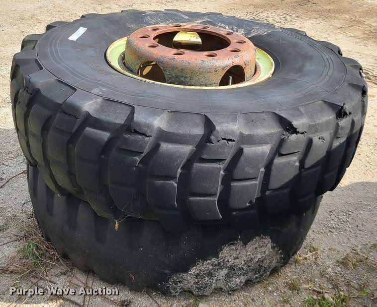 image for item IC9878 (2) Michelin 14R20 tires and wheels