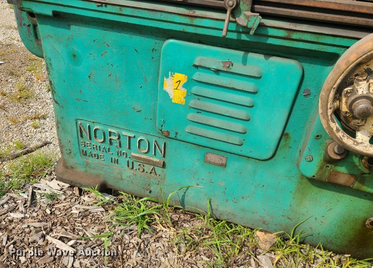 image for item IC9892 Norton grinding machine