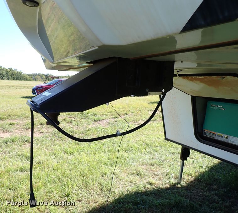 image for item IN9562 2015 Keystone Fuzion  camper