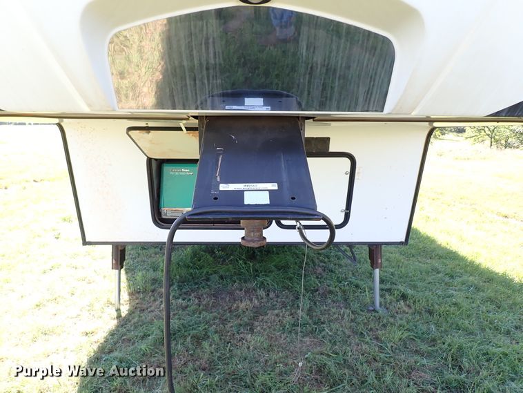 image for item IN9562 2015 Keystone Fuzion  camper