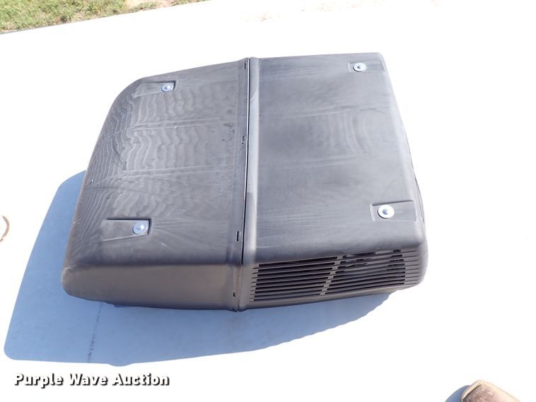 image for item IN9562 2015 Keystone Fuzion  camper