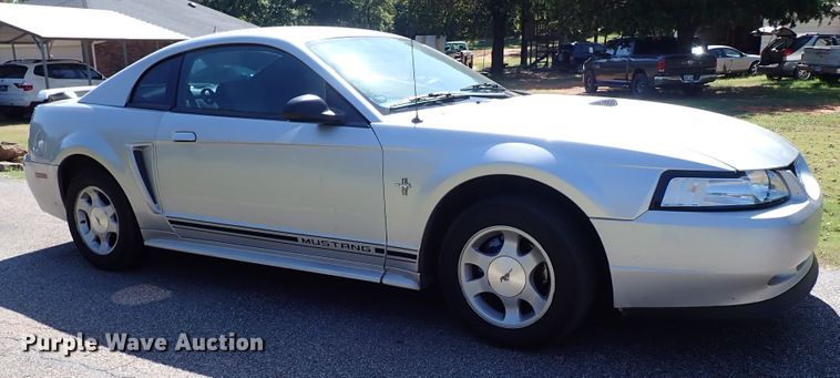 image for item IN9574 2001 Ford Mustang