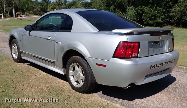 image for item IN9574 2001 Ford Mustang