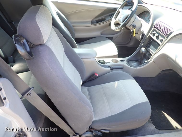 image for item IN9574 2001 Ford Mustang