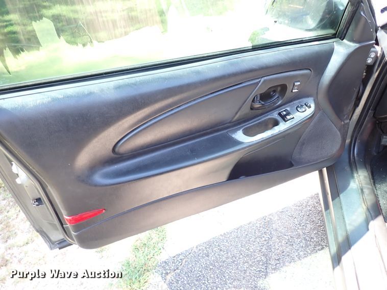 image for item IN9576 2004 Chevrolet Monte Carlo