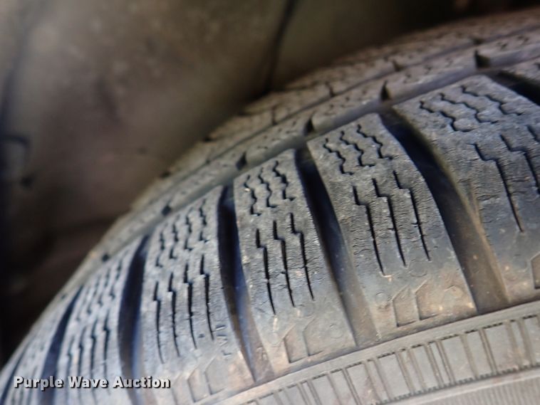 image for item IN9576 2004 Chevrolet Monte Carlo