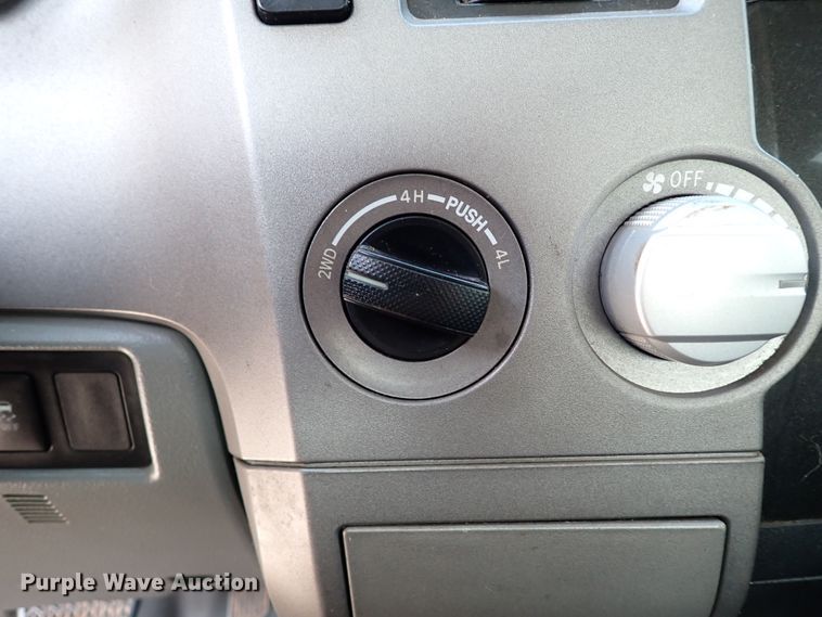 image for item IN9610 2010 Toyota Tundra  Double Cab pickup truck