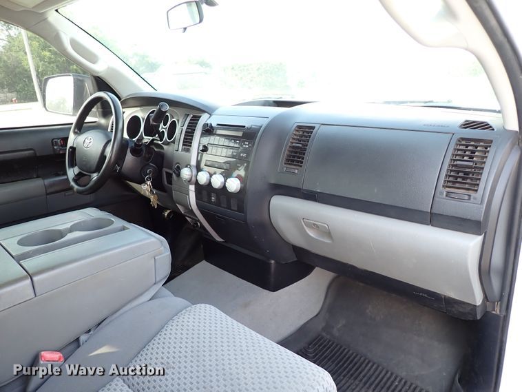 image for item IN9610 2010 Toyota Tundra  Double Cab pickup truck