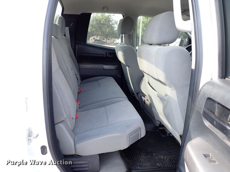 image for item IN9610 2010 Toyota Tundra  Double Cab pickup truck