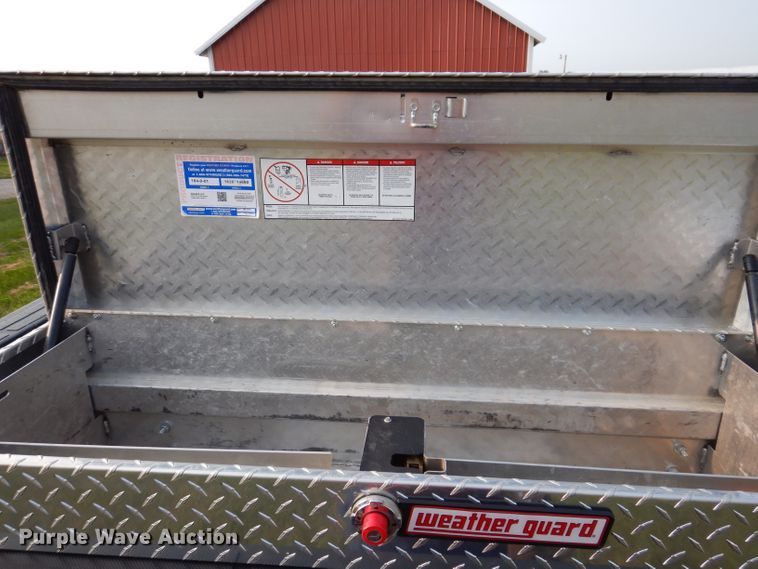 image for item IN9857 2016 Toyota Tundra  Double Cab pickup truck