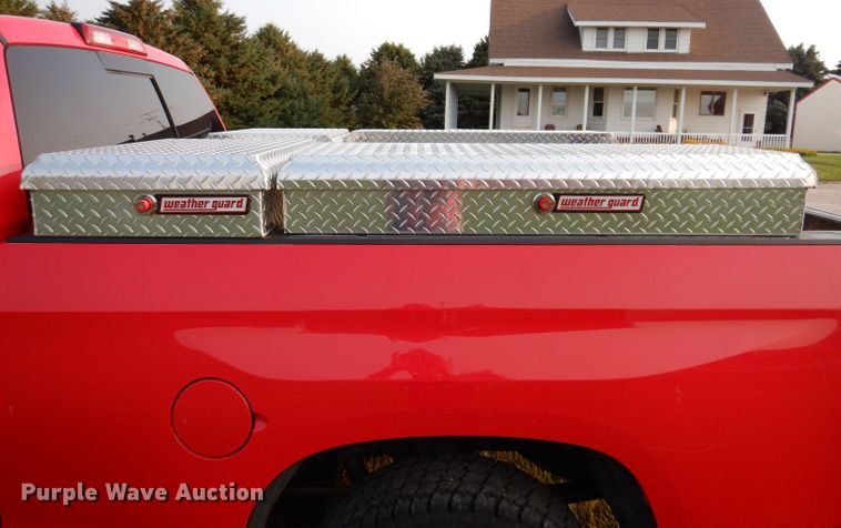 image for item IN9857 2016 Toyota Tundra  Double Cab pickup truck