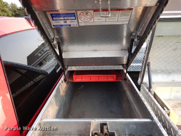 image for item IN9857 2016 Toyota Tundra  Double Cab pickup truck