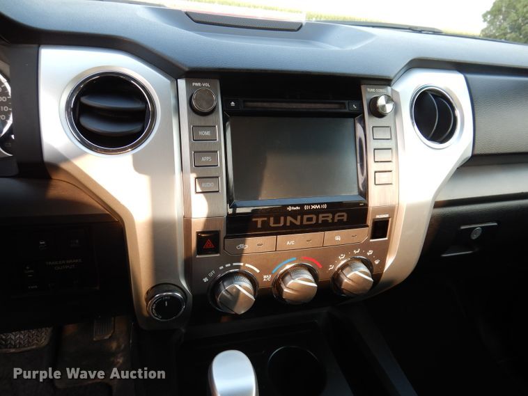 image for item IN9857 2016 Toyota Tundra  Double Cab pickup truck