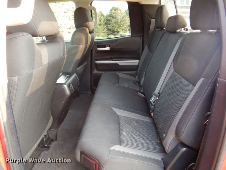 image for item IN9857 2016 Toyota Tundra  Double Cab pickup truck