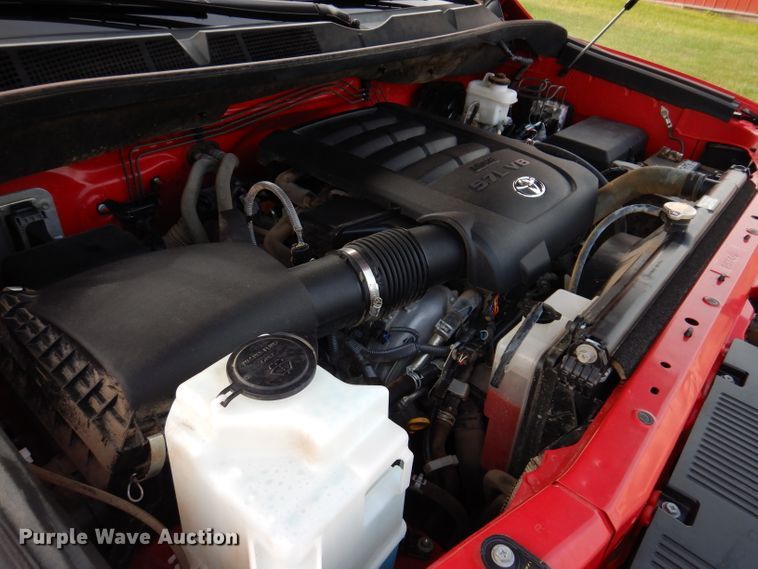 image for item IN9857 2016 Toyota Tundra  Double Cab pickup truck