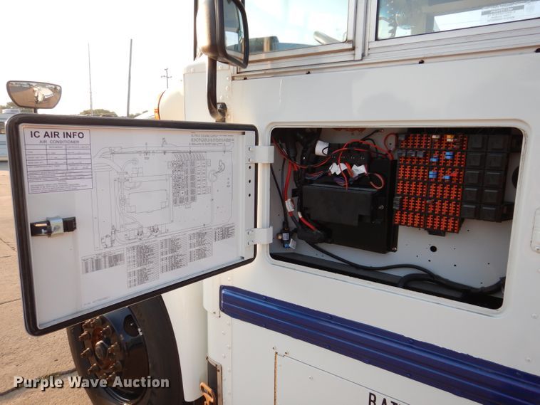 image for item IN9859 2018 International 3000  school bus