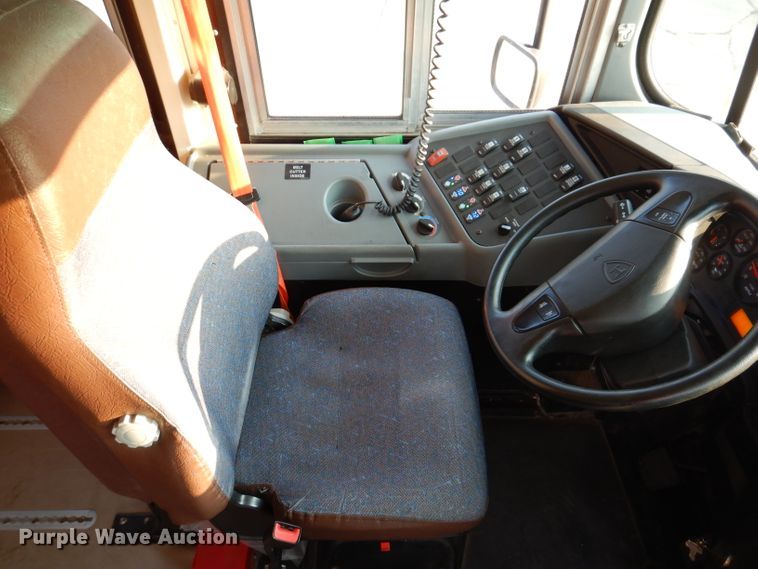 image for item IN9859 2018 International 3000  school bus