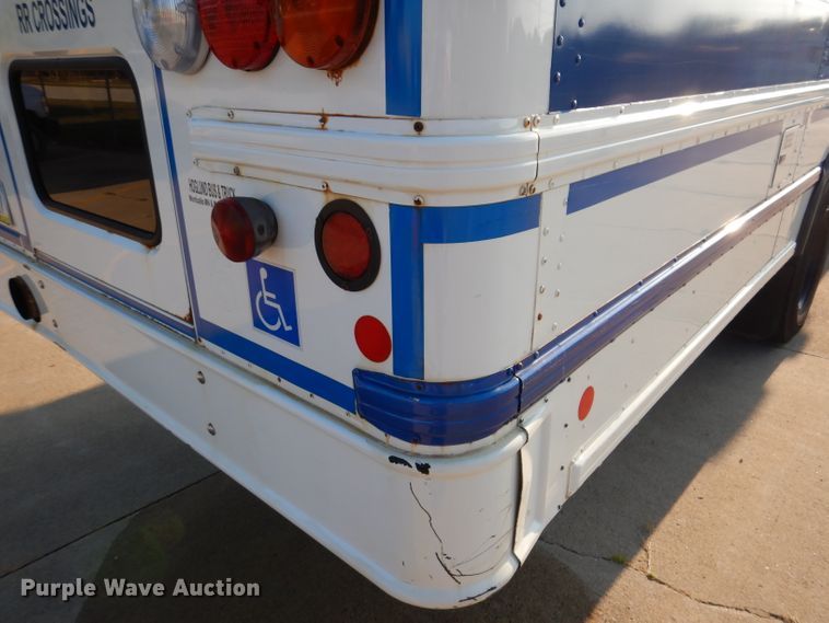 image for item IN9860 2015 International 3000  school bus