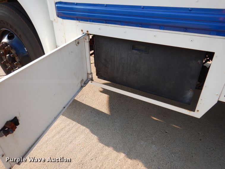 image for item IN9860 2015 International 3000  school bus