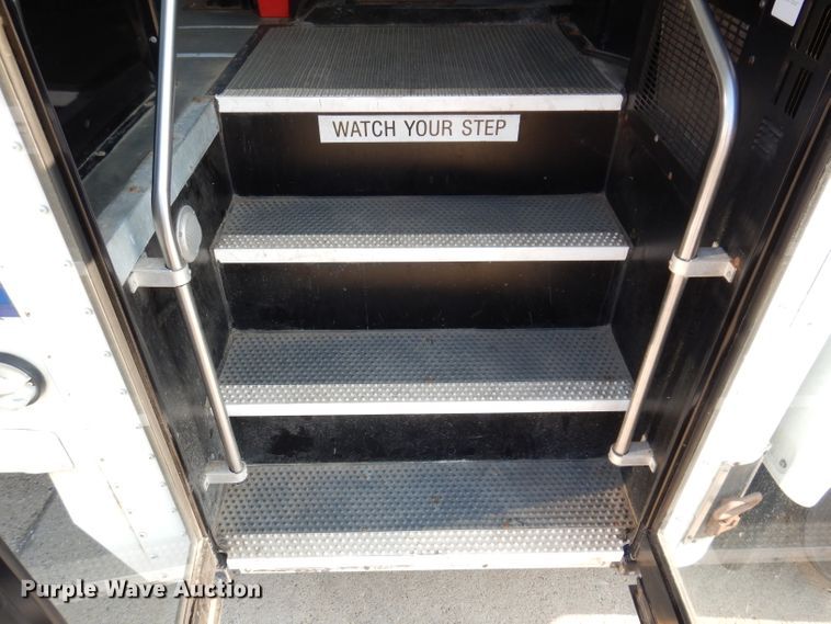 image for item IN9860 2015 International 3000  school bus