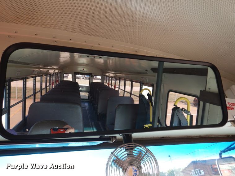 image for item IN9860 2015 International 3000  school bus