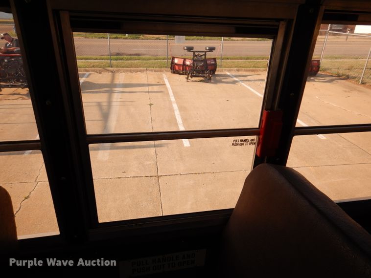 image for item IN9860 2015 International 3000  school bus