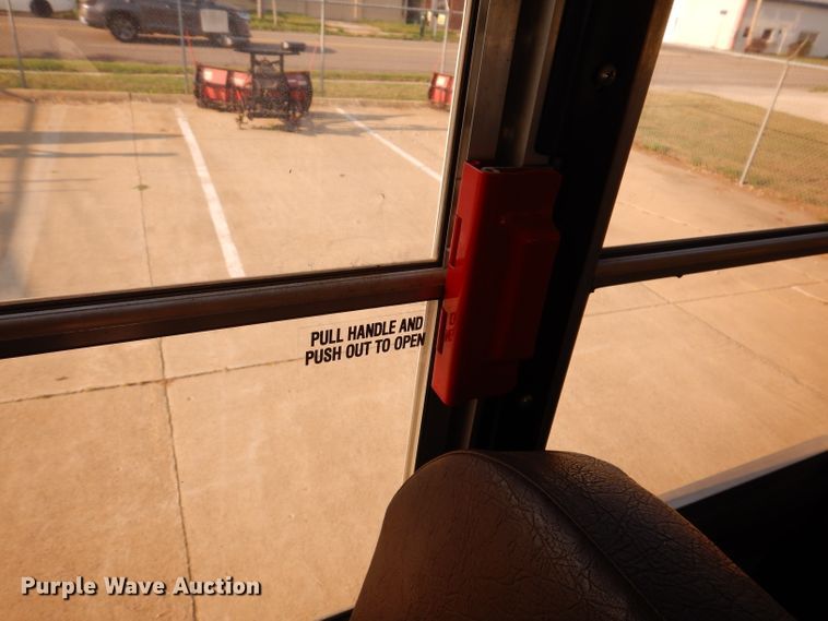 image for item IN9860 2015 International 3000  school bus