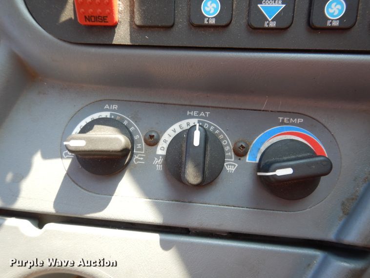 image for item IN9861 2018 International 3000  school bus