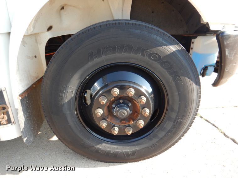 image for item IN9861 2018 International 3000  school bus