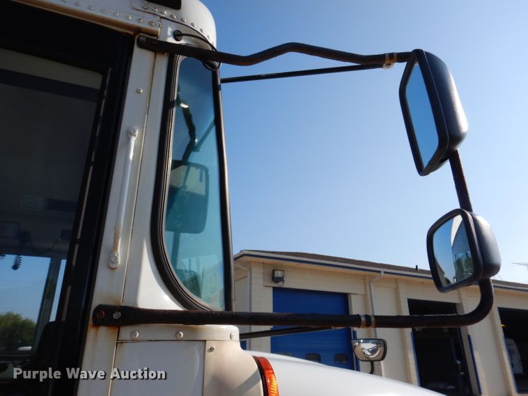 image for item IN9862 2016 International 3000  school bus