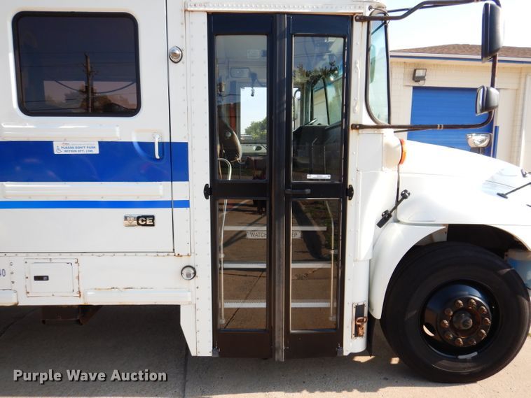 image for item IN9862 2016 International 3000  school bus