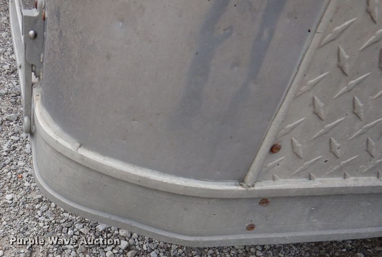 image for item IN9894 2006 Pace CQ851TA2  enclosed cargo trailer