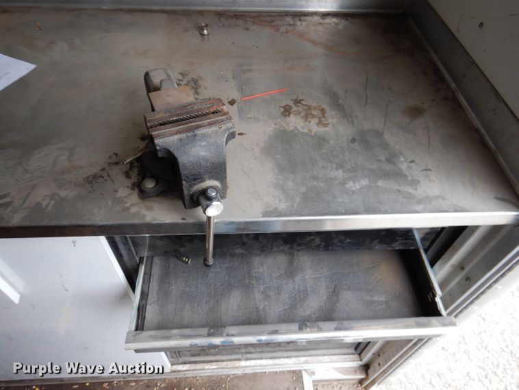 image for item IN9894 2006 Pace CQ851TA2  enclosed cargo trailer