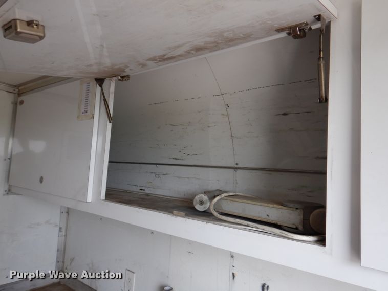 image for item IN9894 2006 Pace CQ851TA2  enclosed cargo trailer