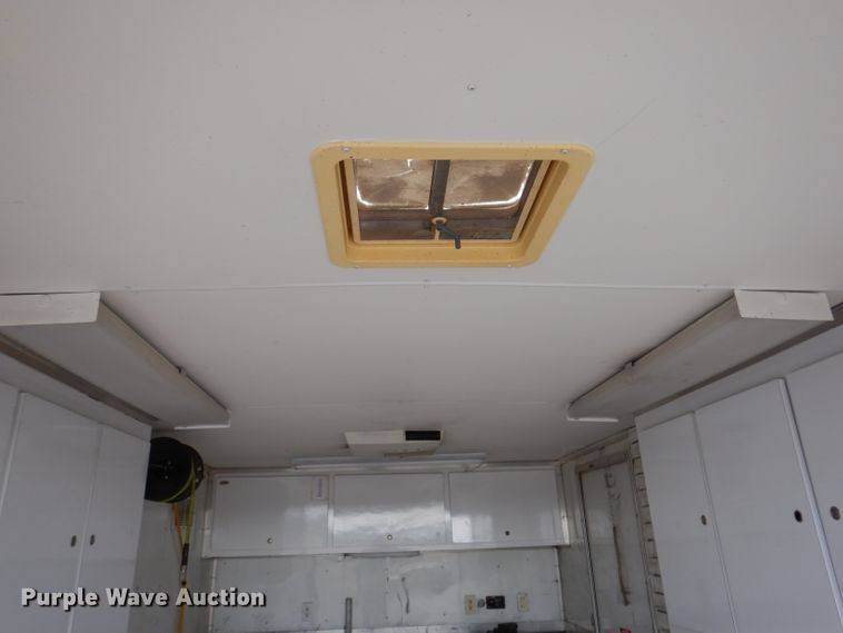 image for item IN9894 2006 Pace CQ851TA2  enclosed cargo trailer