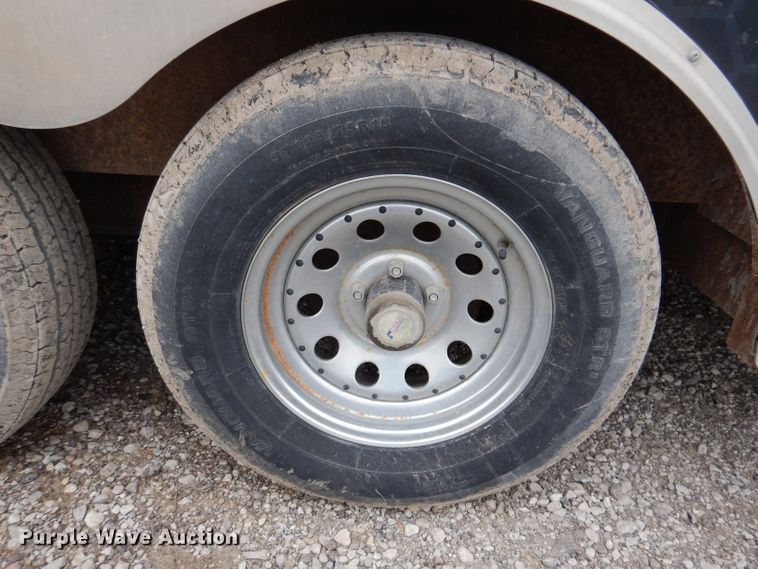 image for item IN9894 2006 Pace CQ851TA2  enclosed cargo trailer