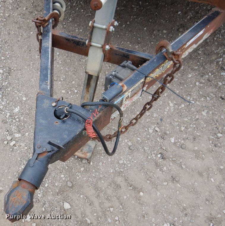 image for item IN9896 2011 H&H UF162  utility trailer