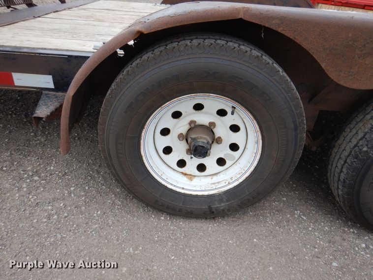 image for item IN9896 2011 H&H UF162  utility trailer