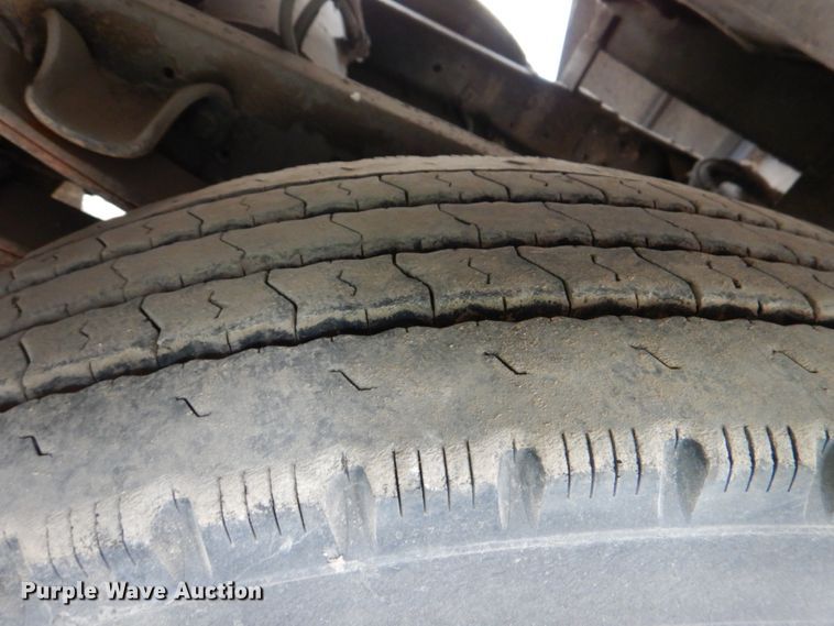 image for item IR9060 1985 GMC C7500  box truck