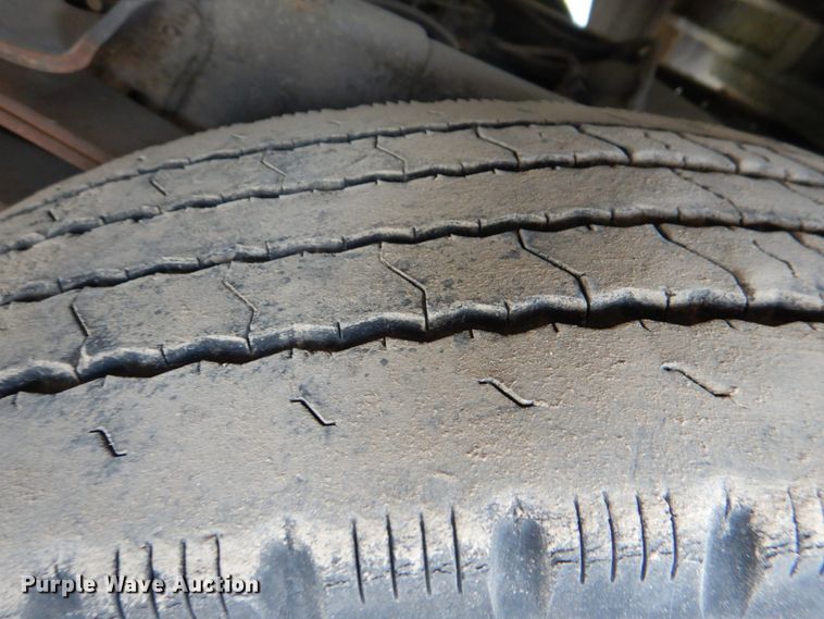 image for item IR9060 1985 GMC C7500  box truck