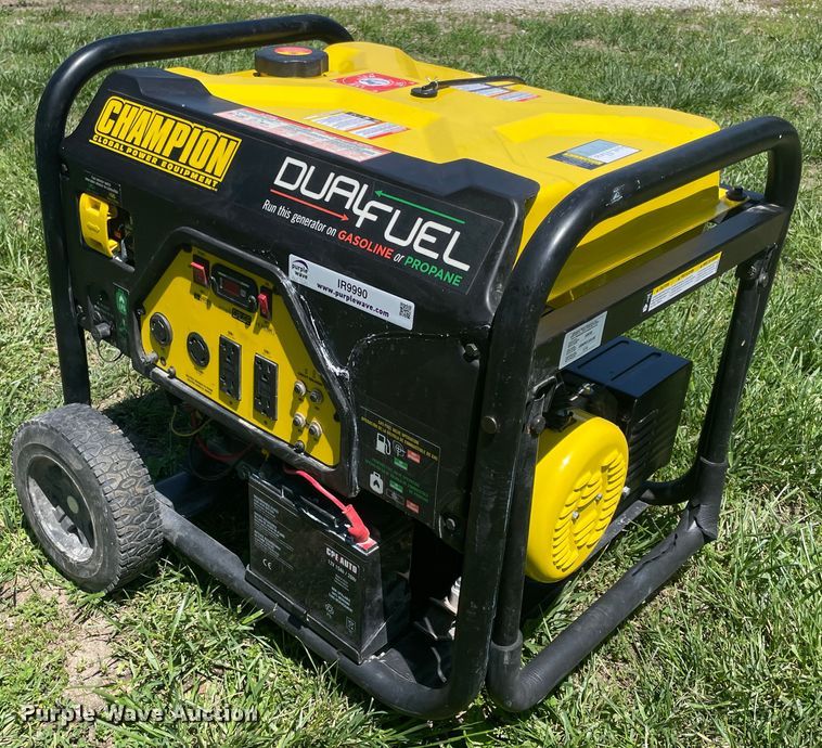 image for item IR9990 Champion 100165  generator