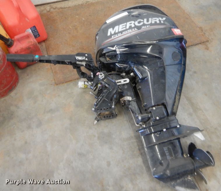 image for item IT9663 Mercury  boat engine