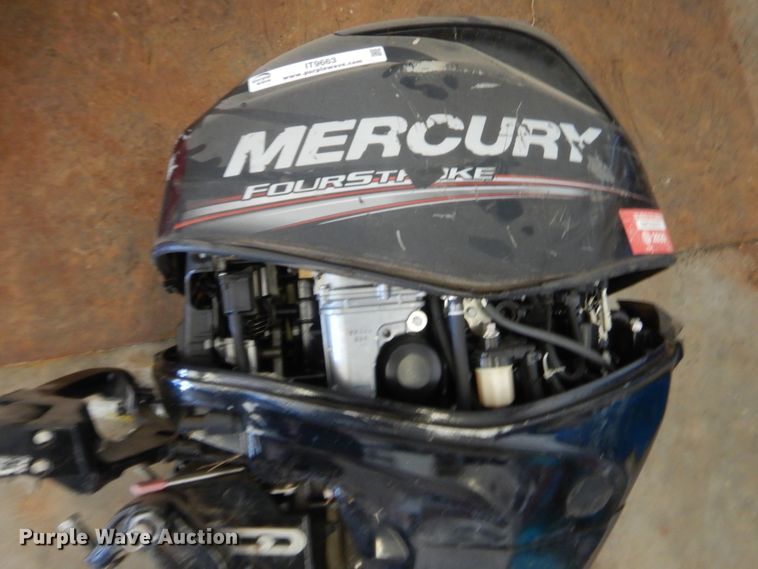 image for item IT9663 Mercury  boat engine